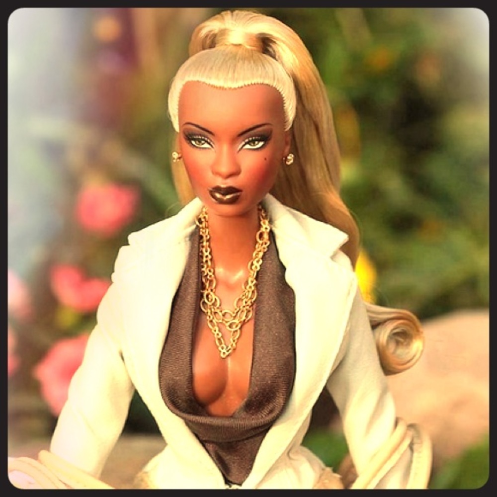 Meet your Posher, TIFFSCLOZETTE!